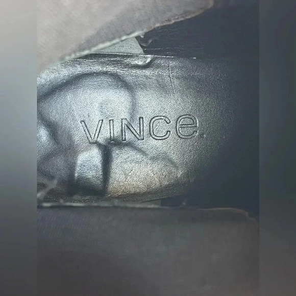 Vince leather ankle boots size 8 - Picture 10 of 13